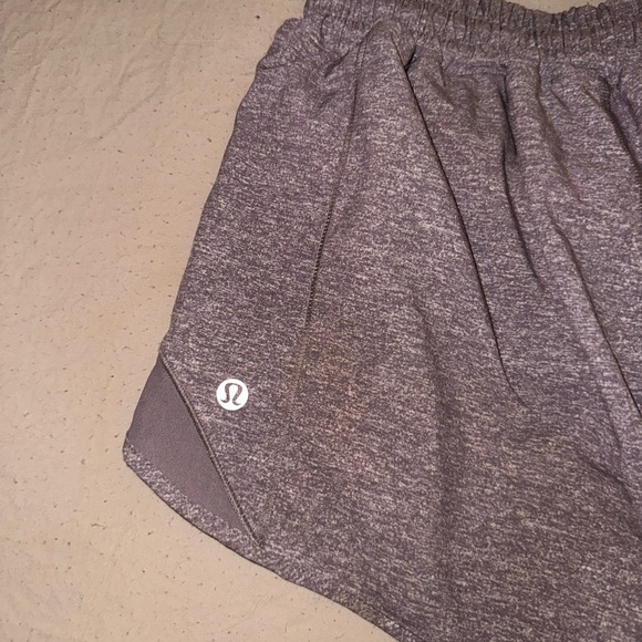 Lululemon Hotty Hot Short TCU Cheer purple - Picture 2 of 4